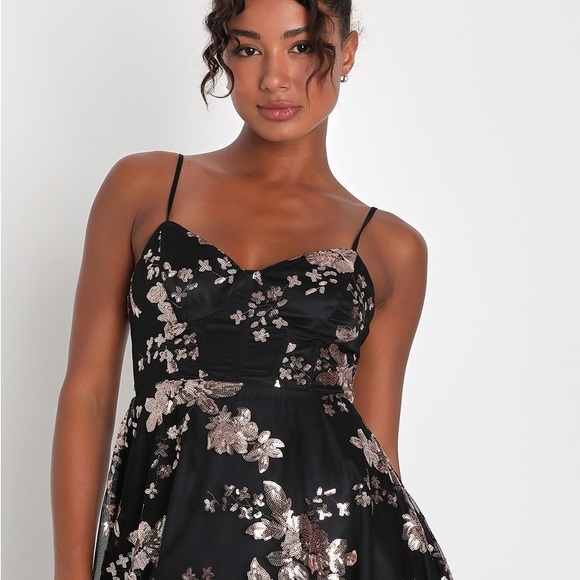 Glittering Personality Black Sequin Skater Bustier Mini Dress - Picture 3 of 8